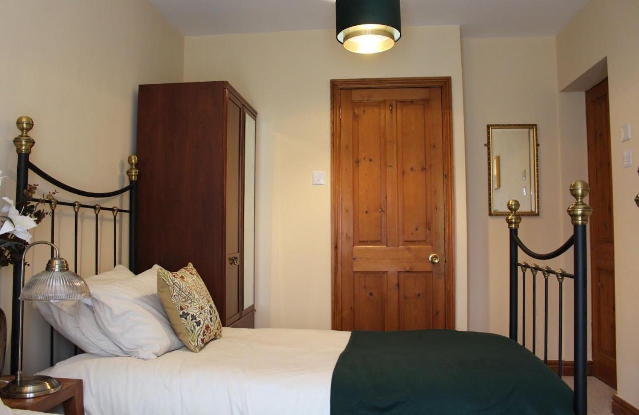 Blidworth Holly Lodge Country Guest House מראה חיצוני תמונה